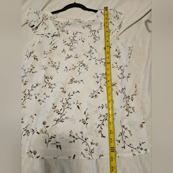Reitmans Signature Womens Floral Sleeveless Blouse Top Cap Sleeve SZ L - Picture 5 of 10